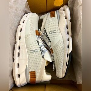 ONCLOUD Cloudnova | 9